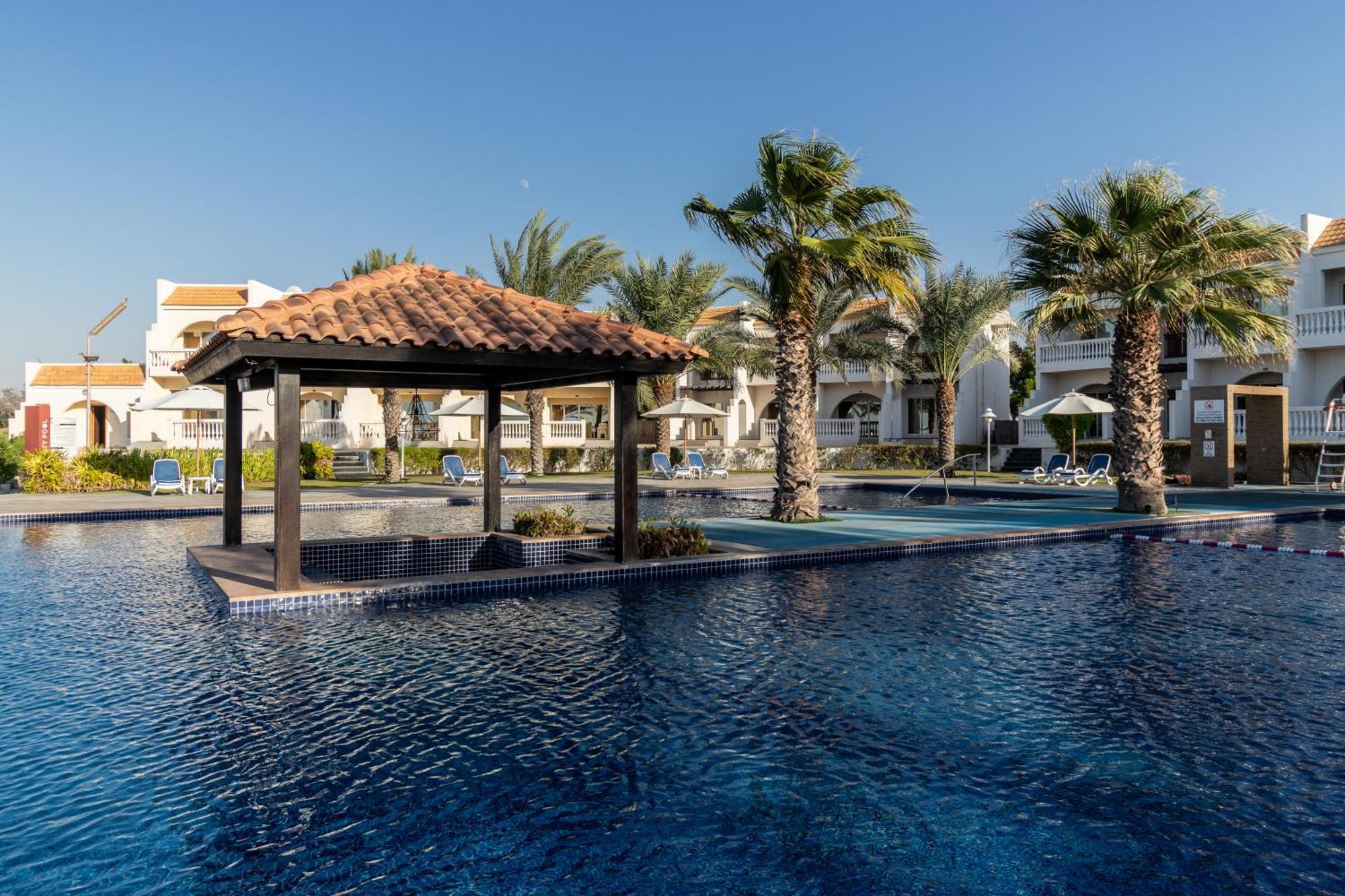 Barracuda Resort Umm al-Quwain Exterior photo