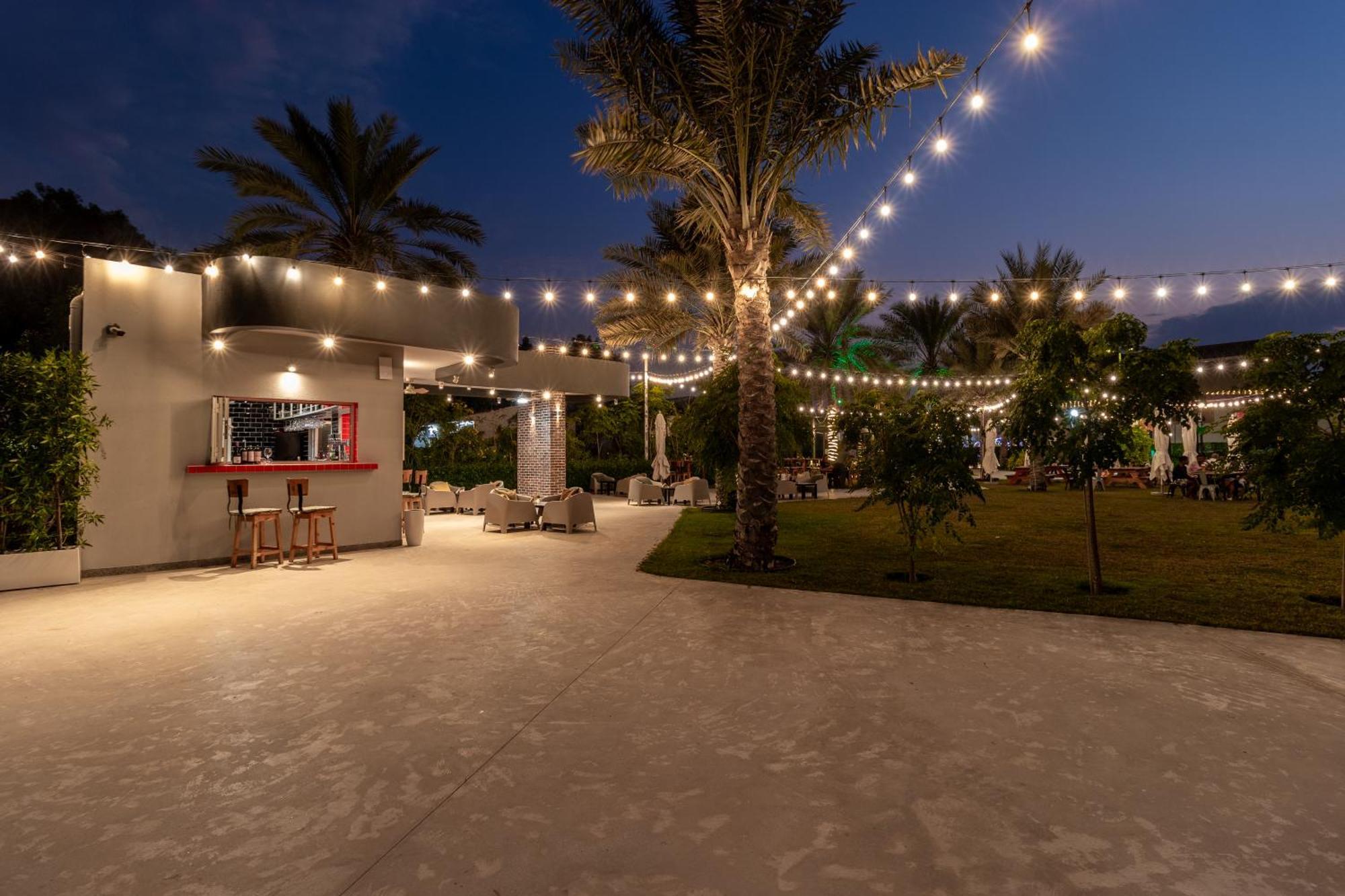 Barracuda Resort Umm al-Quwain Exterior photo